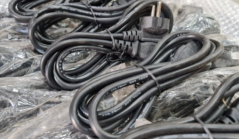 کابل برق power cable